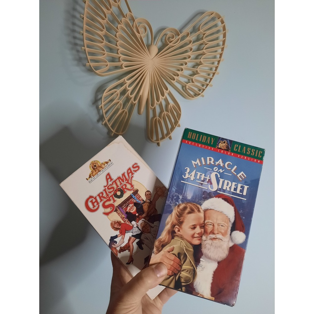 Holiday VHS Bundle A Christmas Story and‎ Miracle on 34th Street Color Version